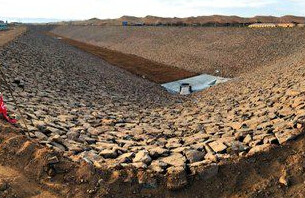 騰格里沙漠環境污染案