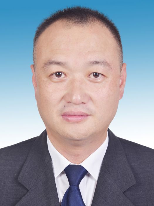譚永華(重慶市萬州區新田鎮人民政府黨委委員、人武部長、副鎮長) 譚永華(重慶市萬州區新田鎮人民政府黨委委員、人武部長、副鎮長)