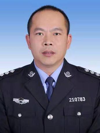 黃理(廣東省湛江市吳川市副市長,市公安局黨委書記、局長) 黃理(廣東省湛江市吳川市副市長,市公安局黨委書記、局長)