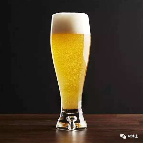 為什麼啤酒倒進一次性杯子泡沫就特別多？