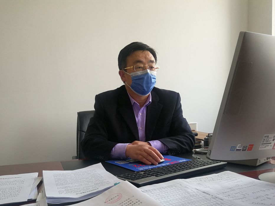 夏鑫(寧夏回族自治區教育廳辦公室主任) 夏鑫(寧夏回族自治區教育廳辦公室主任)
