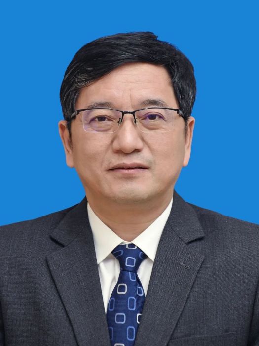 張農(徐州工程學院校長、徐州市政協副主席,九三學社徐州市委會主委) 張農(徐州工程學院校長、徐州市政協副主席,九三學社徐州市委會主委)