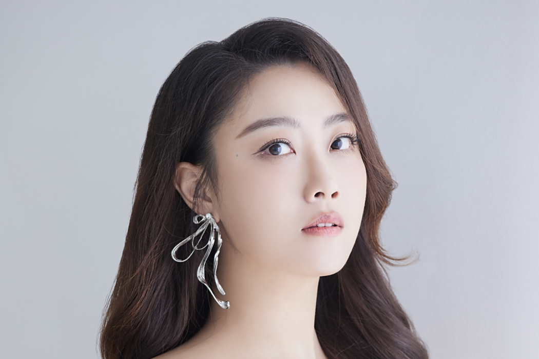 張方(青年女高音,福建師範大學音樂學院聲樂教師) 張方(青年女高音,福建師範大學音樂學院聲樂教師)