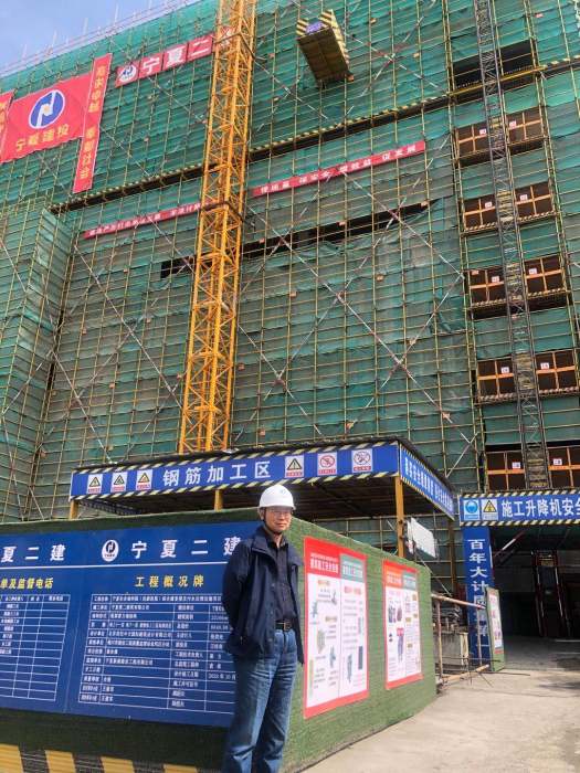 溫永宏(寧夏第二建築有限公司黨委委員、副總經理) 溫永宏(寧夏第二建築有限公司黨委委員、副總經理)