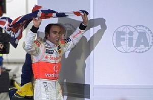 漢密爾頓榮膺最年輕F1世界冠軍