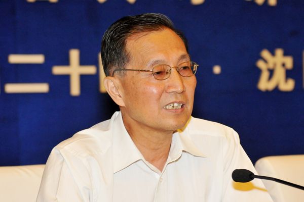李有慰 李有慰