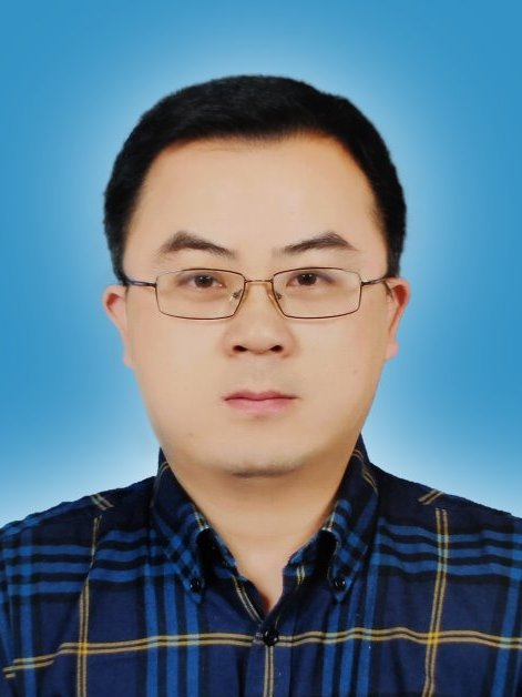 崔鵬(江西省九江市統計局黨組成員、副局長) 崔鵬(江西省九江市統計局黨組成員、副局長)
