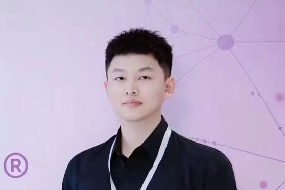 何翔(中國臨床醫學專家) 何翔(中國臨床醫學專家)