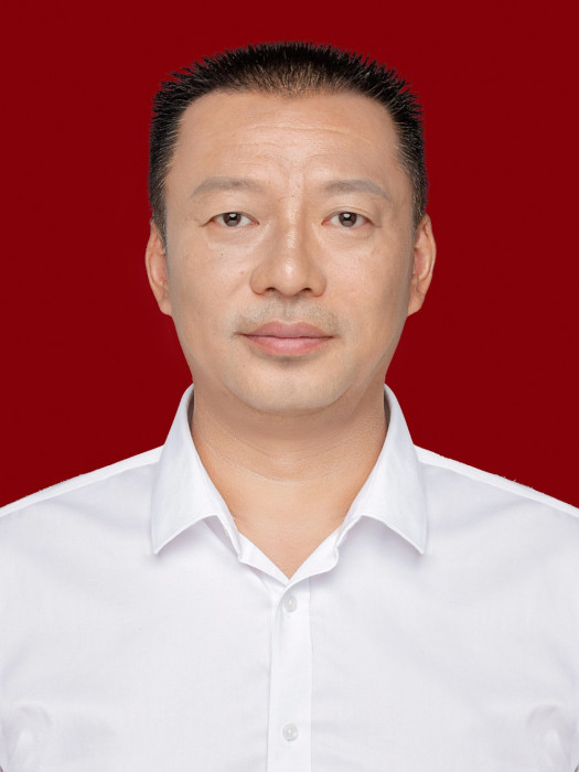 王洪宇(湖南省株洲高新區黨工委委員、管委會副主任,株洲市天元區人民政府黨組成員) 王洪宇(湖南省株洲高新區黨工委委員、管委會副主任,株洲市天元區人民政府黨組成員)