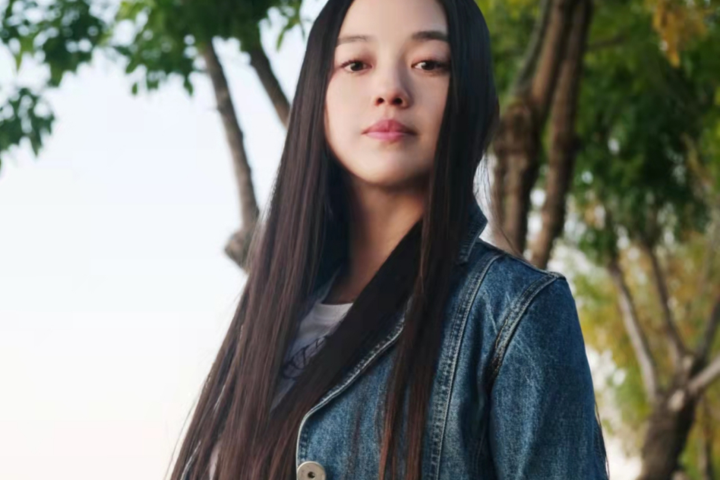 嚴心妤(中國女歌手、長笛演奏者) 嚴心妤(中國女歌手、長笛演奏者)