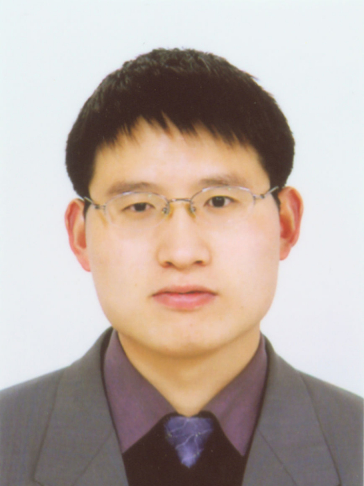劉英明(上海政法學院法律系講師) 劉英明(上海政法學院法律系講師)