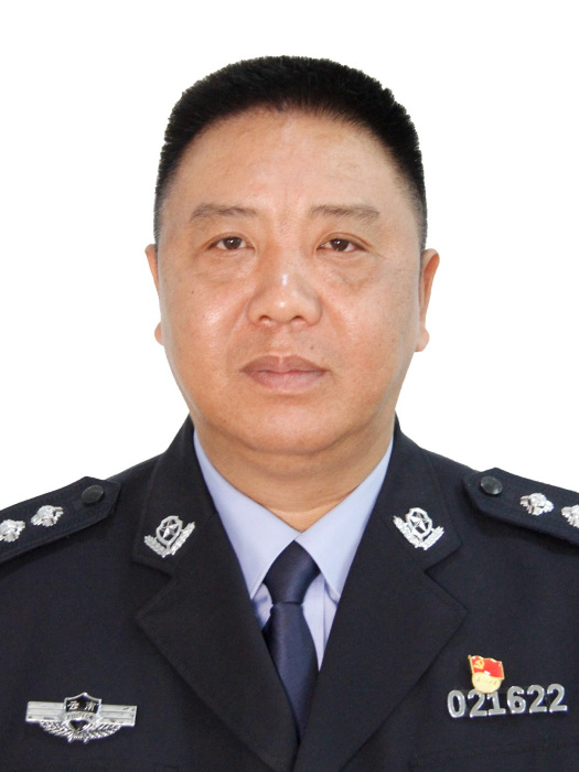 王開偉(雲南省昭通市公安局副局長,昭陽區副區長,昭通市公安局昭陽分局黨委書記、局長) 王開偉(雲南省昭通市公安局副局長,昭陽區副區長,昭通市公安局昭陽分局黨委書記、局長)
