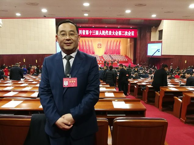 毛熠 毛熠