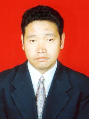 次仁平措(日喀則市商務局三級調研員) 次仁平措(日喀則市商務局三級調研員)