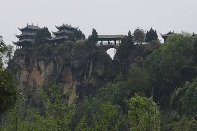 靈山賦 靈山賦
