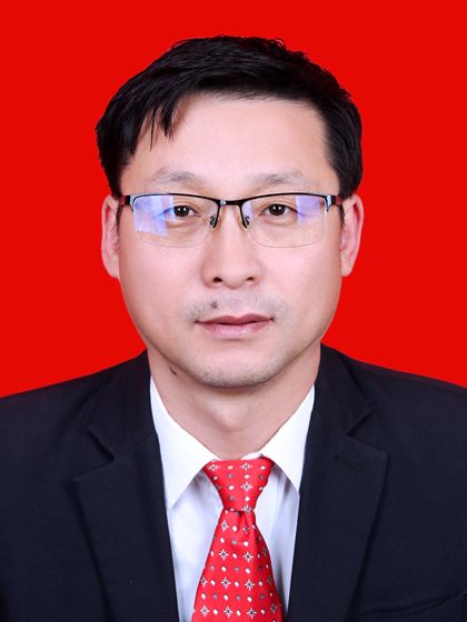 張永勝(陝西省榆林市榆陽區司法局黨組成員、副局長) 張永勝(陝西省榆林市榆陽區司法局黨組成員、副局長)
