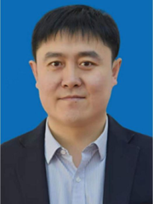 王余強 王余強