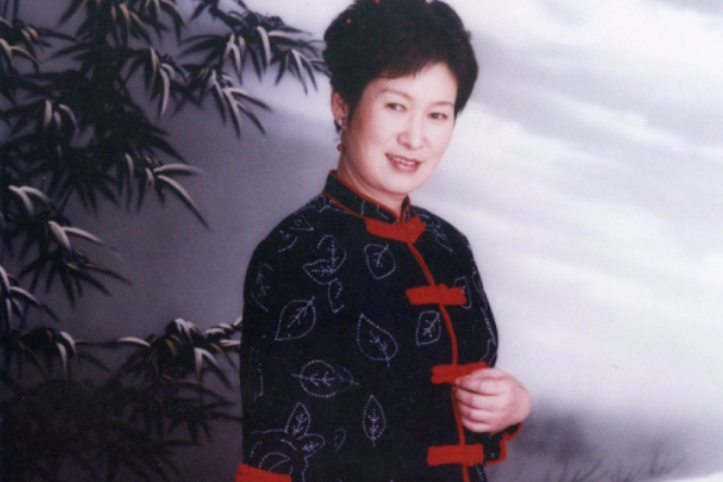 孟燕玲 孟燕玲