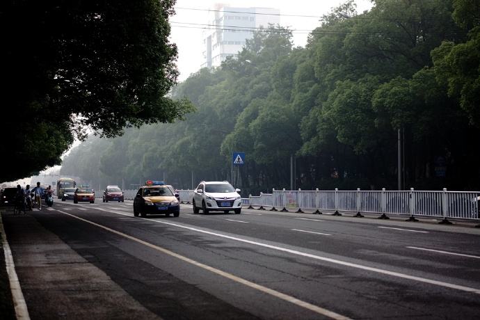 紅旗大道(江西省贛州市中心城區的一條馬路)