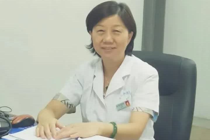 王慧(江蘇省中西醫結合醫院感染科副主任) 王慧(江蘇省中西醫結合醫院感染科副主任)