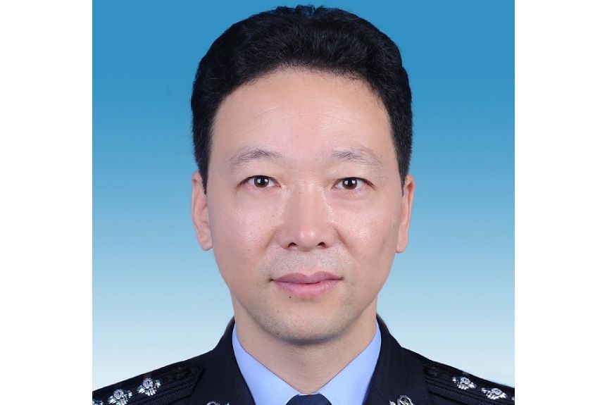 余松(浙江省湖州市德清縣公安局黨委委員、副局長) 余松(浙江省湖州市德清縣公安局黨委委員、副局長)