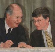 拉戈斯和微軟總裁比爾·蓋茨