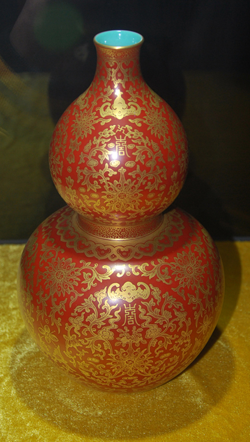 紅釉描金葫蘆瓶