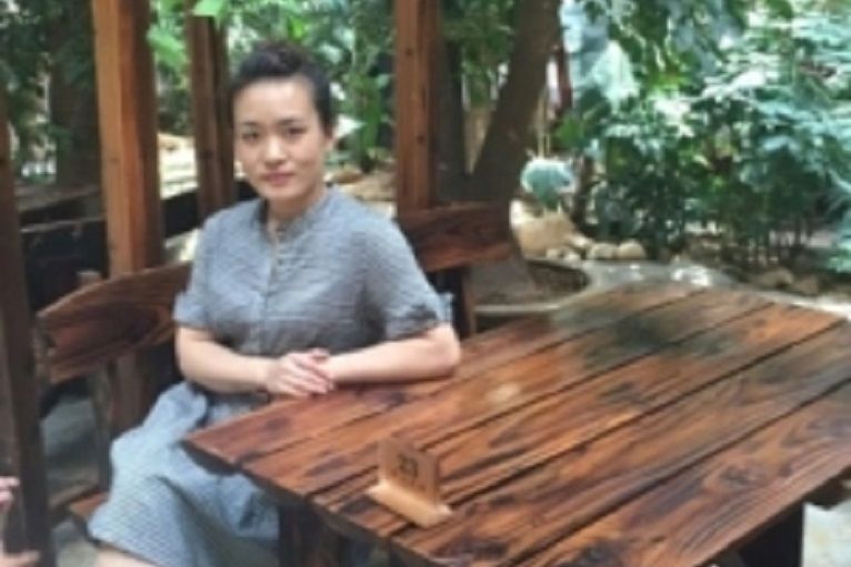房宣彤 房宣彤
