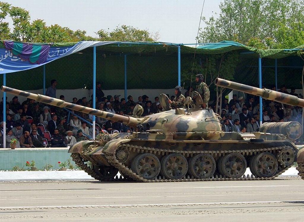 阿富汗陸軍的T-62坦克