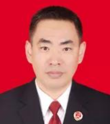 何武榮 何武榮