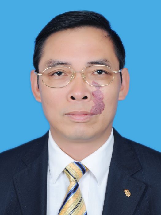 伍鵬(貴州省六盤水市六枝特區生態文明建設和旅遊發展局副局長) 伍鵬(貴州省六盤水市六枝特區生態文明建設和旅遊發展局副局長)