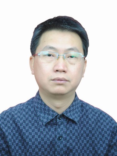 張孝斌(四川省攀枝花市東區教育考試中心主任) 張孝斌(四川省攀枝花市東區教育考試中心主任)