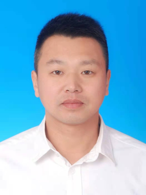 楊曉豐(浙江省樂清市農業行政執法隊隊長) 楊曉豐(浙江省樂清市農業行政執法隊隊長)