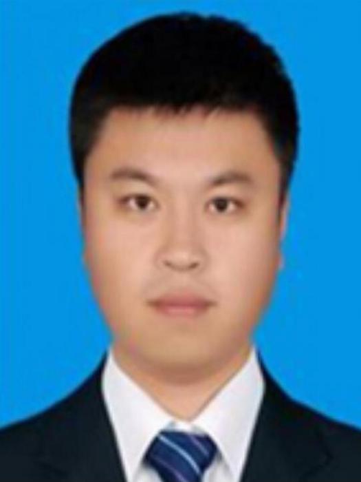 張龍海(黑龍江省齊齊哈爾市依安縣政府副縣長、黨組成員)