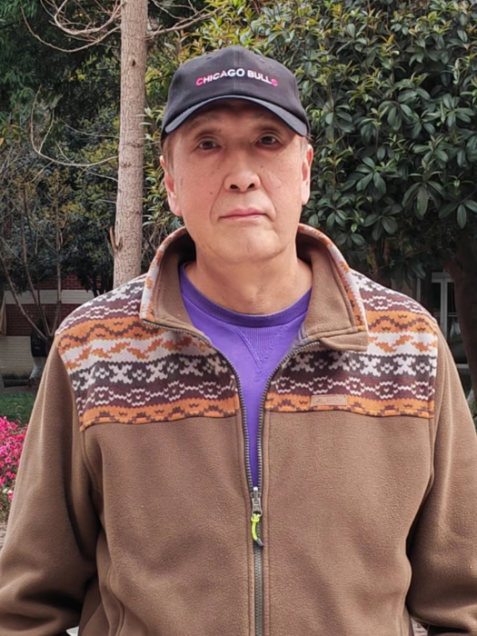 張亞里 張亞里