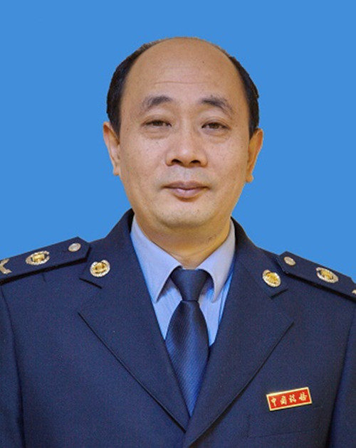 李輝(國家稅務總局柳州市稅務局副局長)