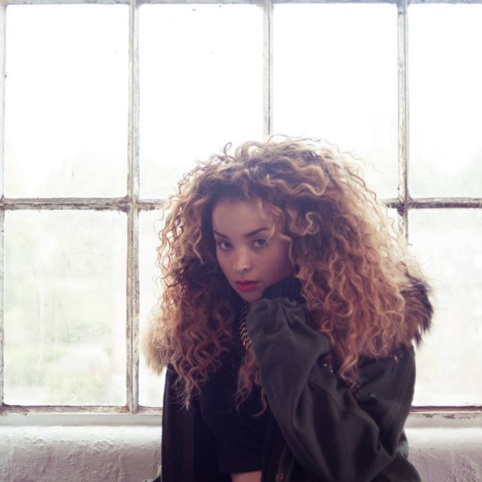 埃拉·艾爾(Ella Eyre) 埃拉·艾爾(Ella Eyre)