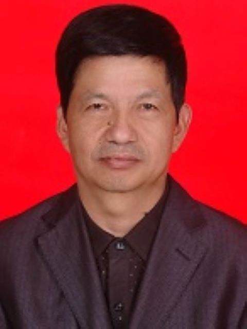張清德(河南省南陽市臥龍區教體局黨組成員,黨組副書記) 張清德(河南省南陽市臥龍區教體局黨組成員,黨組副書記)