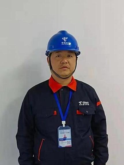 李美斌(中國電信張家界武陵源區分公司裝維中心班長) 李美斌(中國電信張家界武陵源區分公司裝維中心班長)