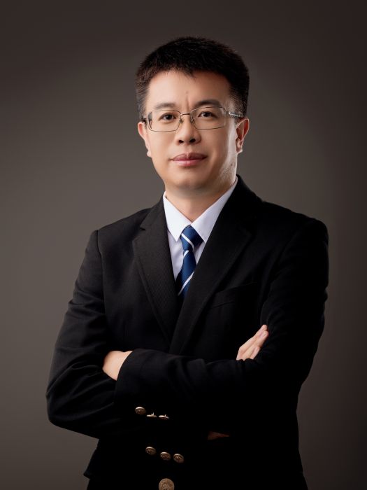 張愛華(歐洲科學與藝術院院士、歐洲醫學科學院院士、歐洲自然科學院院士，海南醫學院研究員)