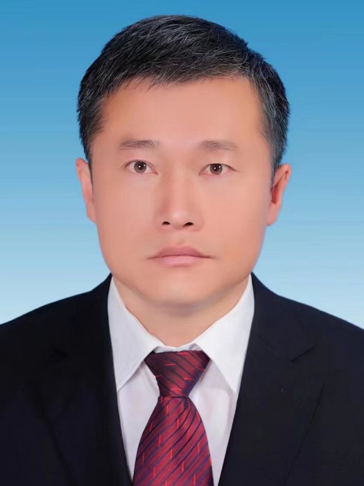 邊傑(內蒙古自治區鄂爾多斯市東勝區委常委、統戰部部長) 邊傑(內蒙古自治區鄂爾多斯市東勝區委常委、統戰部部長)