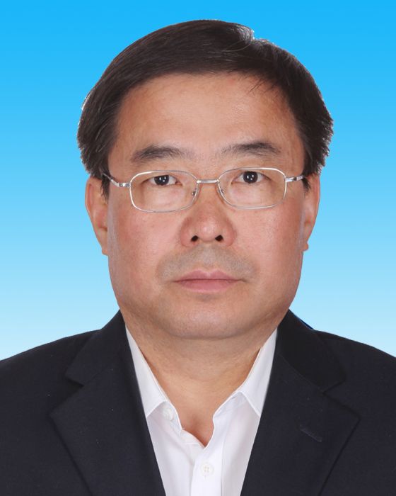 烏勒(內蒙古人大常委會阿拉善盟工作委員會副主任) 烏勒(內蒙古人大常委會阿拉善盟工作委員會副主任)