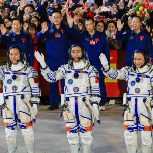 武飛(中國第三批航天員，神舟二十一號航天員、航天飛行工程師)