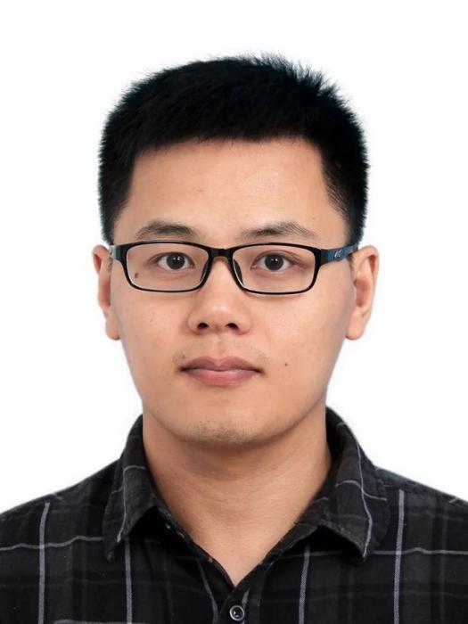 劉真(中國科學院腦科學與智慧型技術卓越創新中心研究組組長、研究員) 劉真(中國科學院腦科學與智慧型技術卓越創新中心研究組組長、研究員)