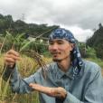 岜農(瓦依那樂隊主唱) 岜農(瓦依那樂隊主唱)