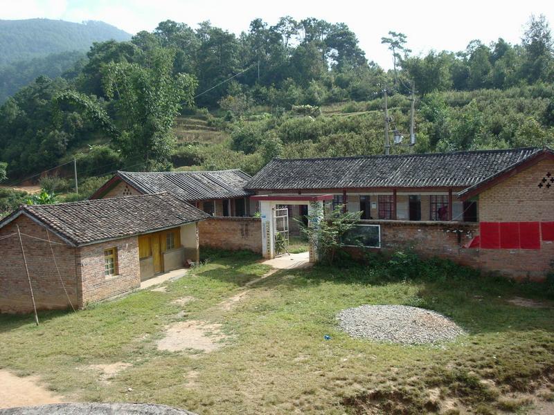 萬龍村(雲南景東縣林街鄉下轄村) 萬龍村(雲南景東縣林街鄉下轄村)