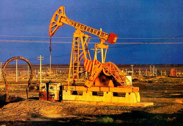 加瓦爾油田