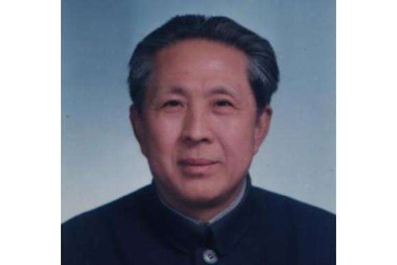 張德才(故宮博物院專家) 張德才(故宮博物院專家)