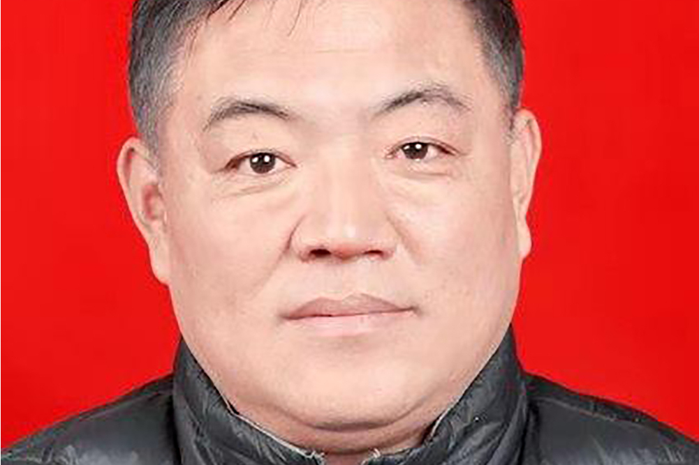 劉承忠(山東省聊城市東阿縣交通運輸局二級主任科員) 劉承忠(山東省聊城市東阿縣交通運輸局二級主任科員)