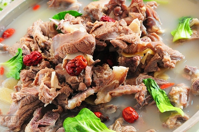 羊肉亂燉